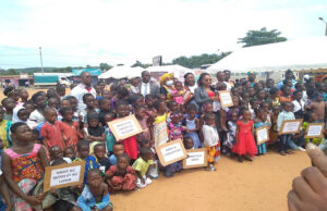 Côte d’Ivoire : l’OJPCI offre du sourire aux enfants de Dabou à l’occasion de la journée de l’Enfant Africain 2021