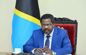 Tanzanie : le vice-président Emmanuel Nchimbi démissionne après moins d’un an au pouvoir