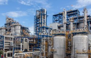 Nigeria : la raffinerie Dangote prépare une importante introduction en Bourse